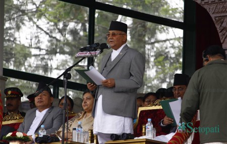गणतन्त्र दिवसको अपसरमा राजधानीको टुँडिखेलमा आयोजित विशेष कार्यक्रमलाई सम्बोधन गर्दै प्रधानमन्त्री केपी शर्मा ओली। तस्बिरः निशा भण्डारी/सेतोापाटी